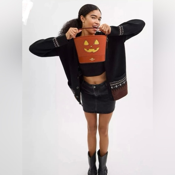 Coach Trick Or Treat Bucket With Halloween Pumpkin - Picture 3 of 3